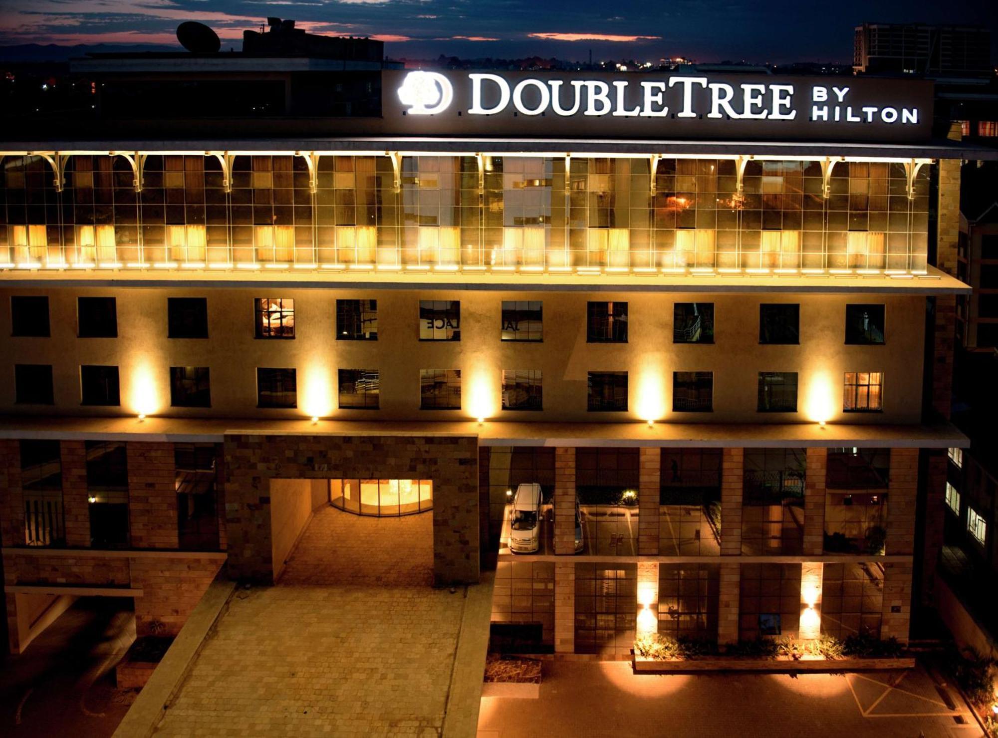 Doubletree By Hilton Nairobi Hotel Exterior photo