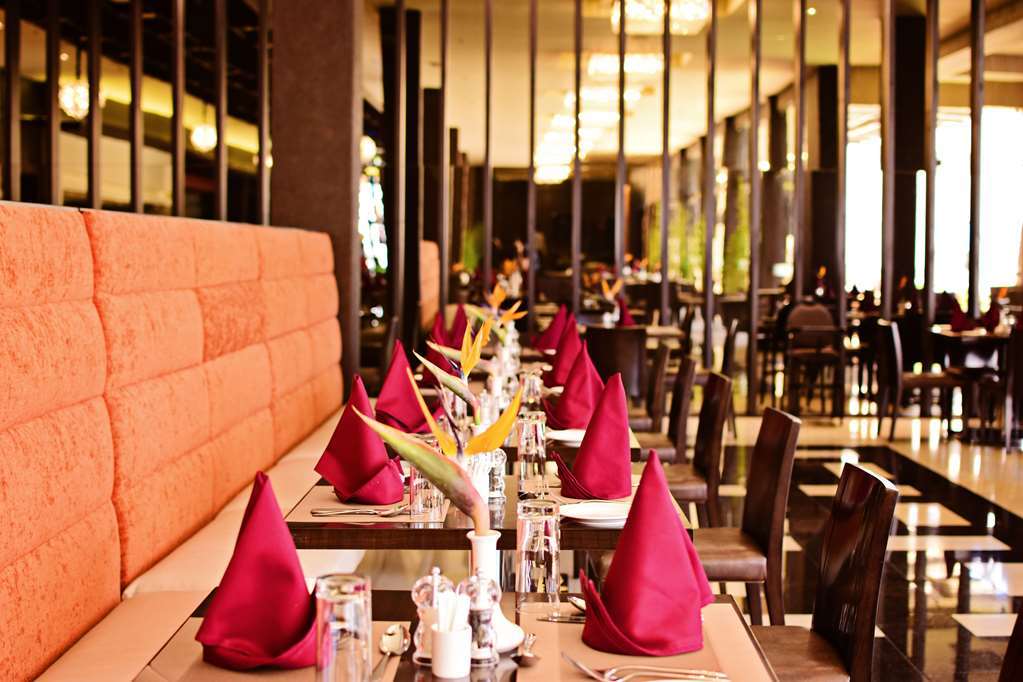 Doubletree By Hilton Nairobi Hotel Restaurant photo