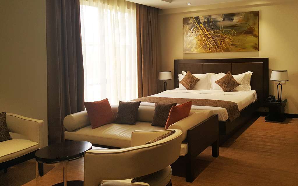 Doubletree By Hilton Nairobi Hotel Room photo